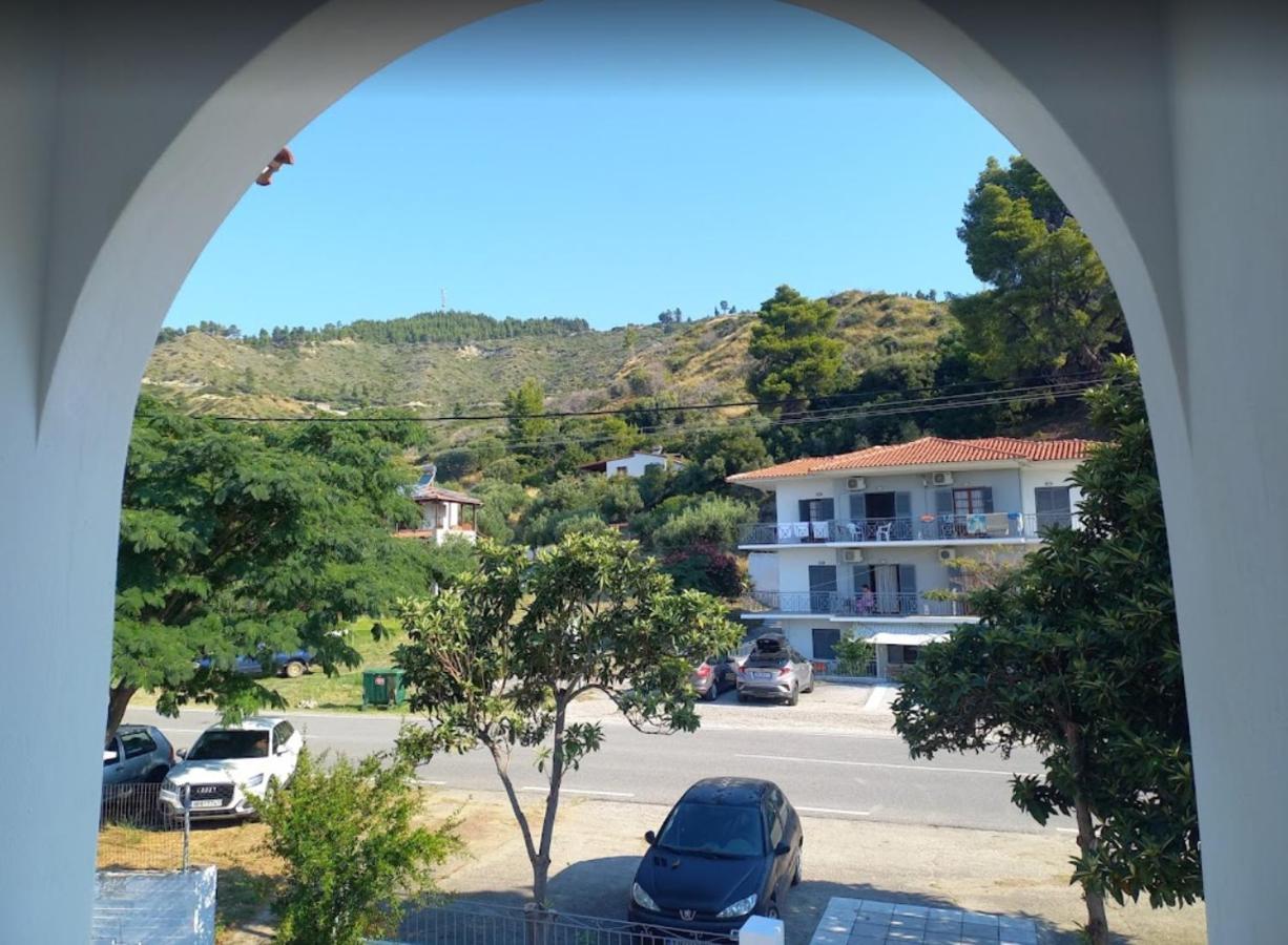 Merida Apartments Мола-Калива Экстерьер фото