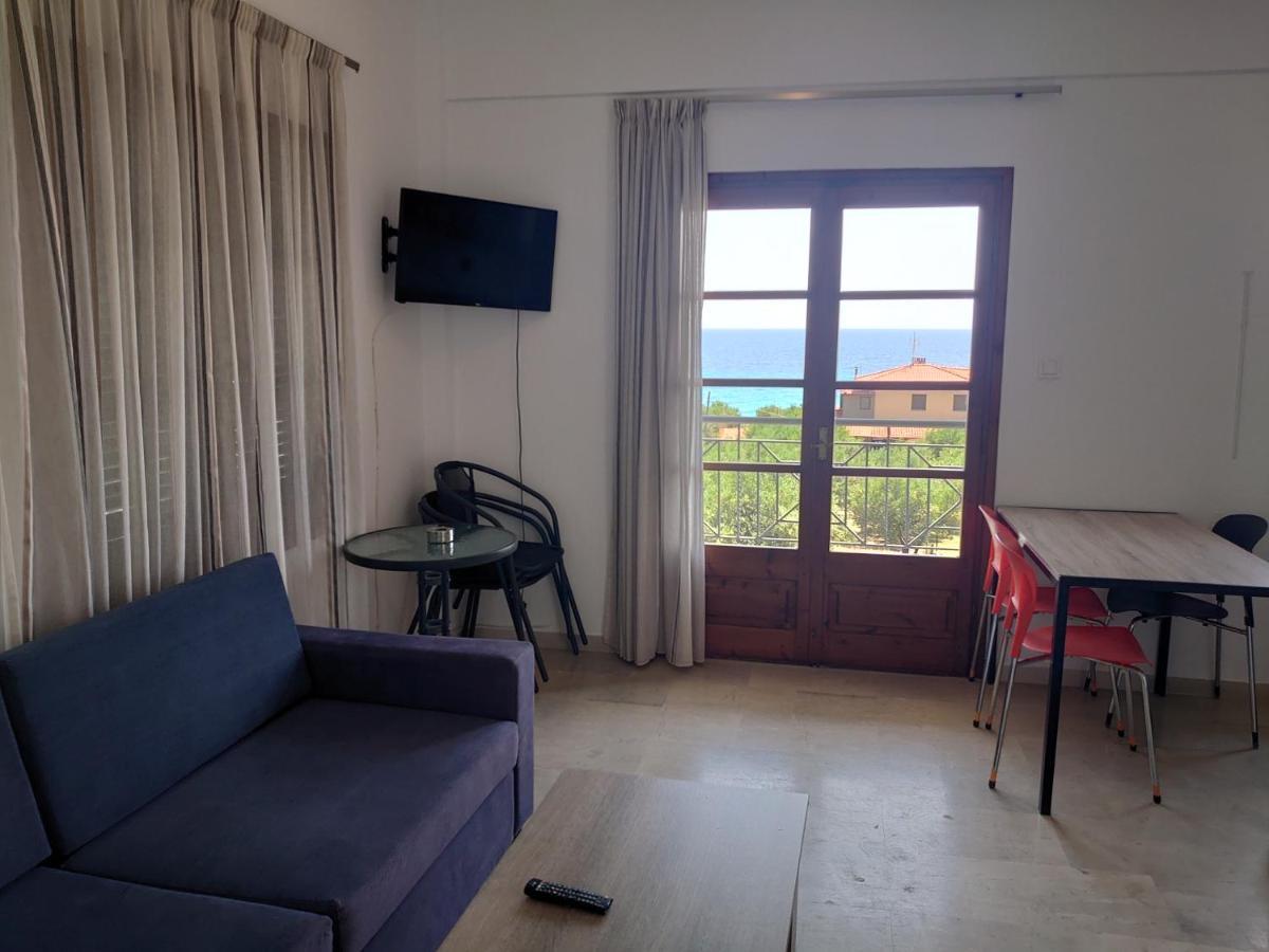 Merida Apartments Мола-Калива Экстерьер фото