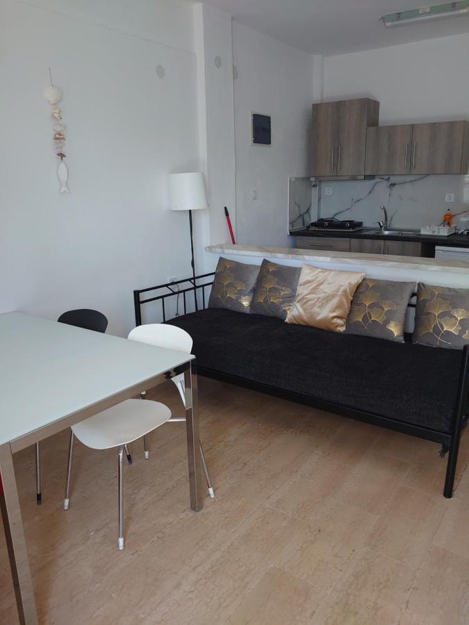 Merida Apartments Мола-Калива Экстерьер фото