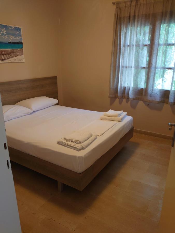 Merida Apartments Мола-Калива Экстерьер фото