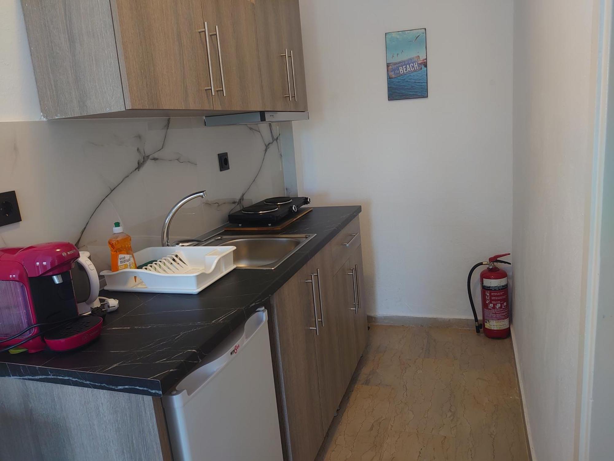 Merida Apartments Мола-Калива Экстерьер фото