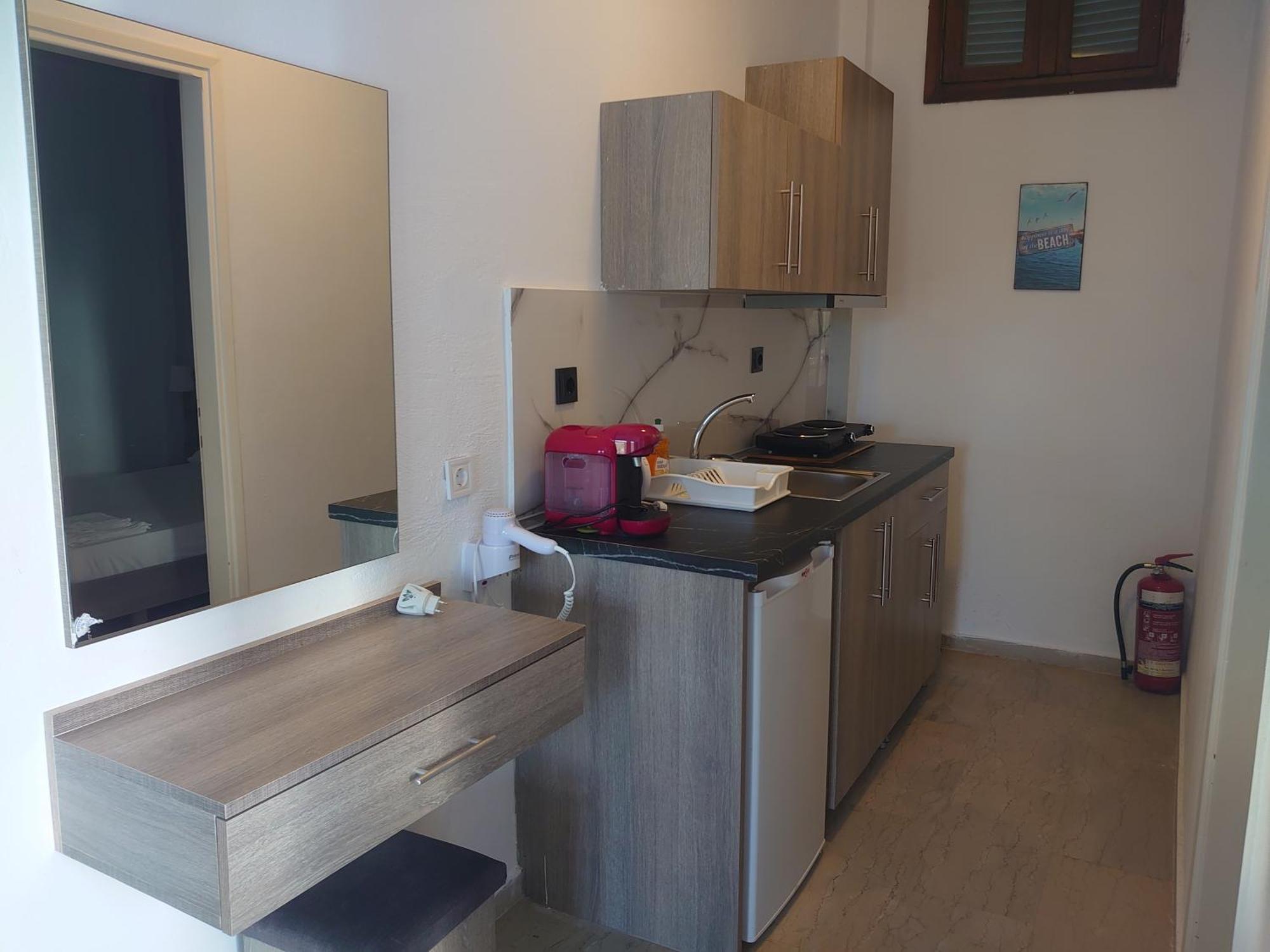 Merida Apartments Мола-Калива Экстерьер фото